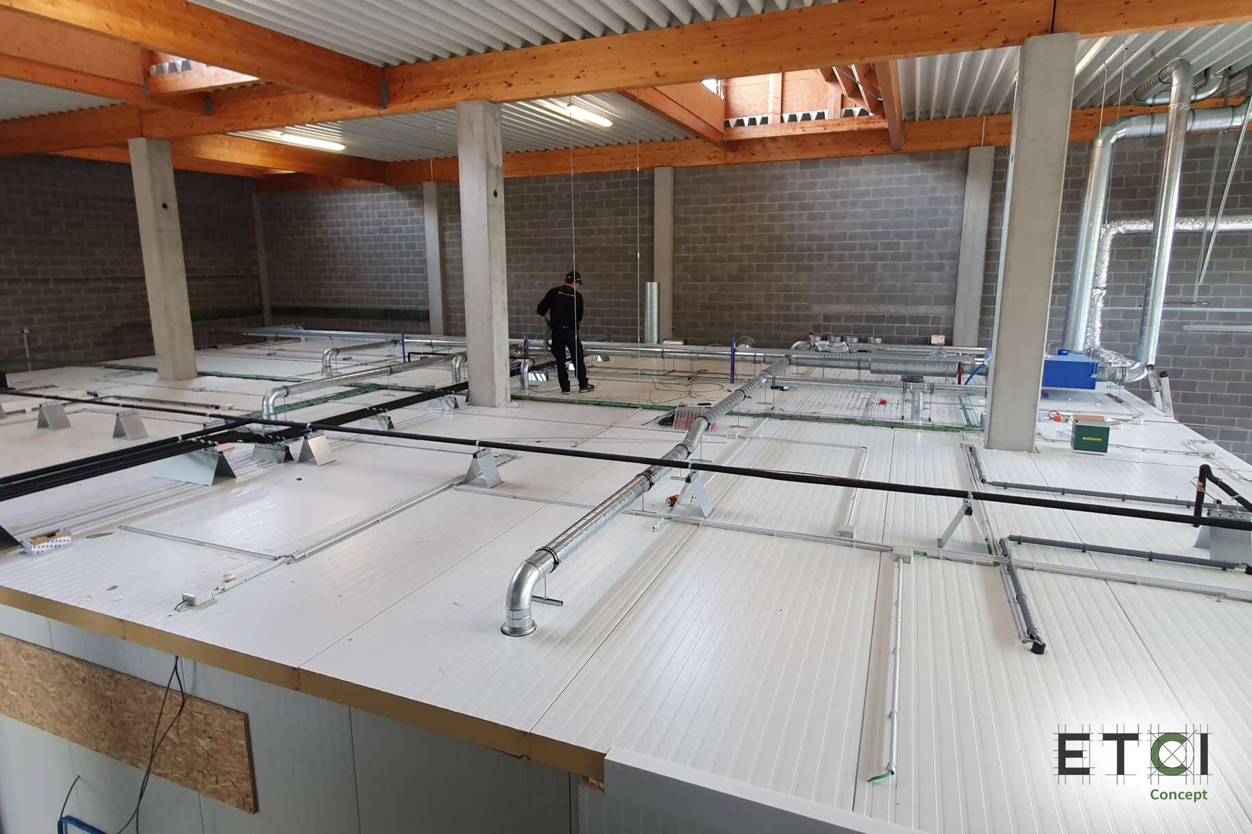 Chantier d'aménagement d'une cuisine professionnelle par ETCI Concept